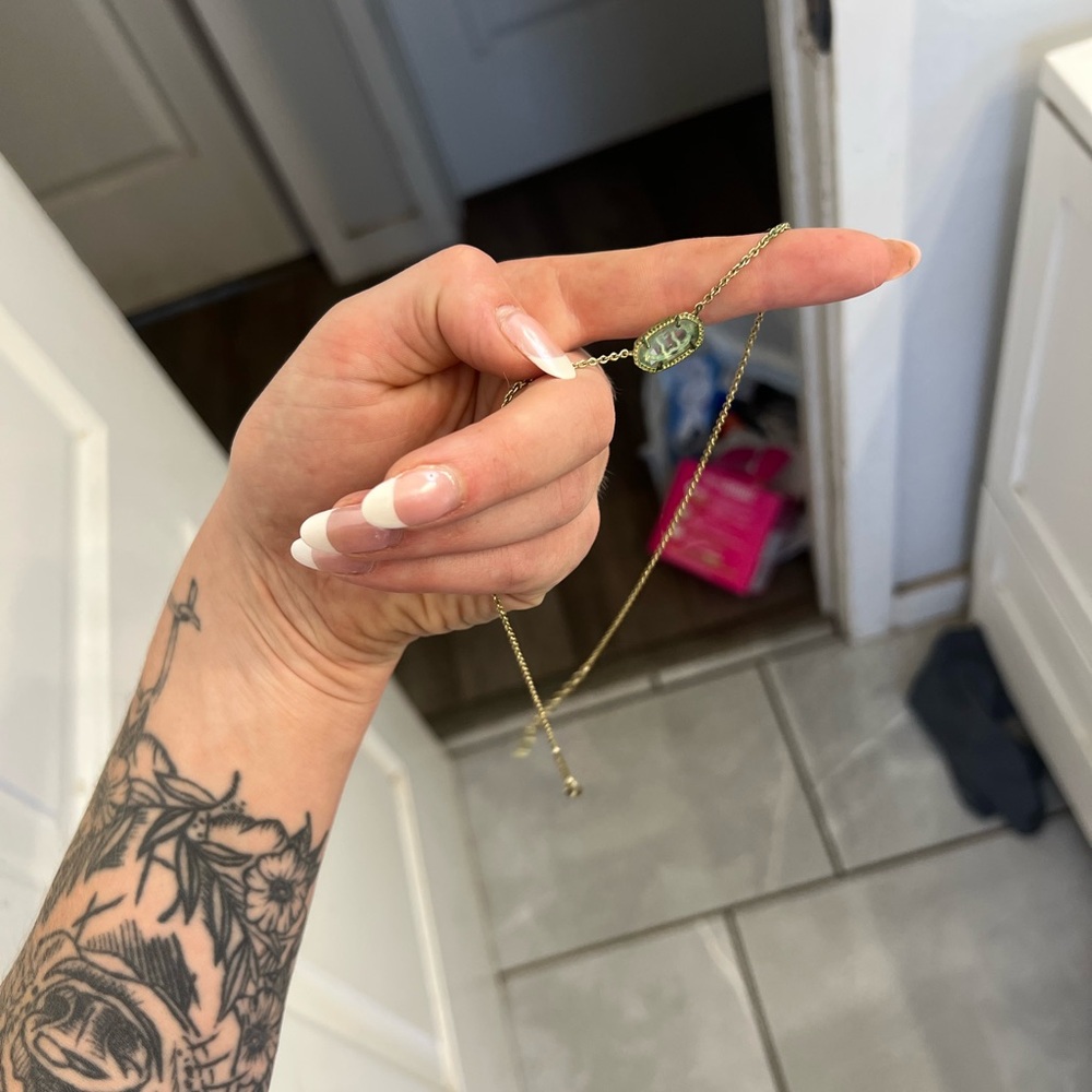 Kendra Scott Gold Pendant Necklace